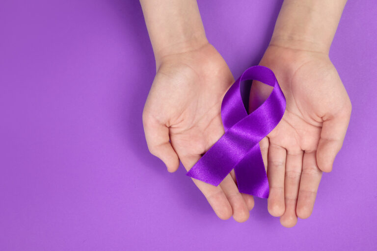 Fevereiro Roxo e a importância do diagnóstico precoce das doenças para melhor qualidade de vida
