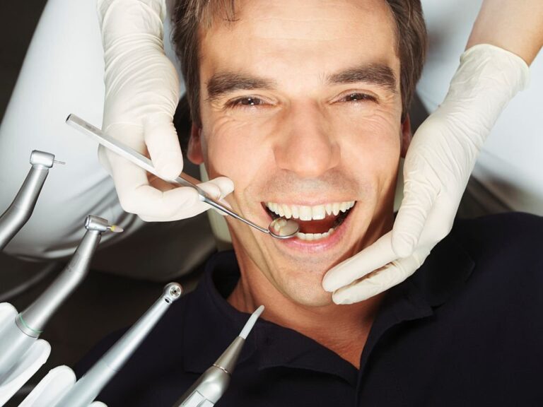 20 de março: Dia Mundial da Saúde Bucal. Cuide do seu sorriso na IMED Saúde