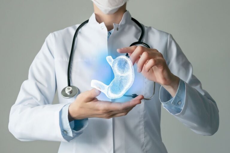 Gastro: Azia e queimação constante. Por que sinto isso?
