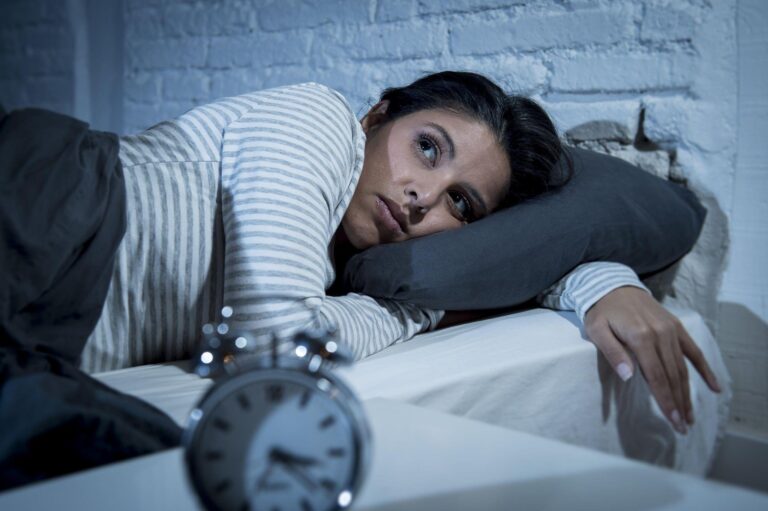 Como Combater a Insônia: Estratégias Eficazes Para Uma Noite de Sono Repousante