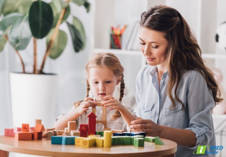 Quando o comportamento da criança pede mais atenção: sinais precoces do autismo